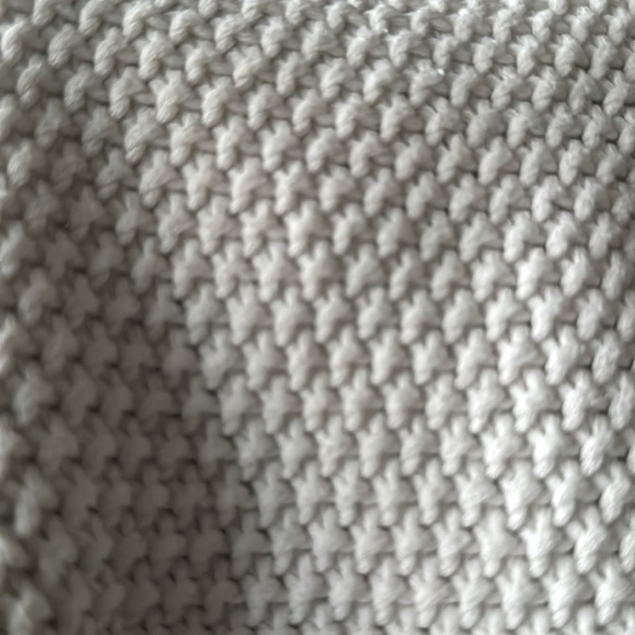 False listing - Picture 1 of 1